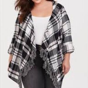 Torrid Flannel Drape Fringe Hem Black White Cardigan sz 2X